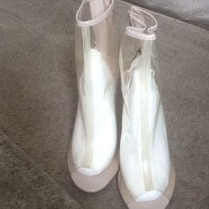 Clear shoe half boots